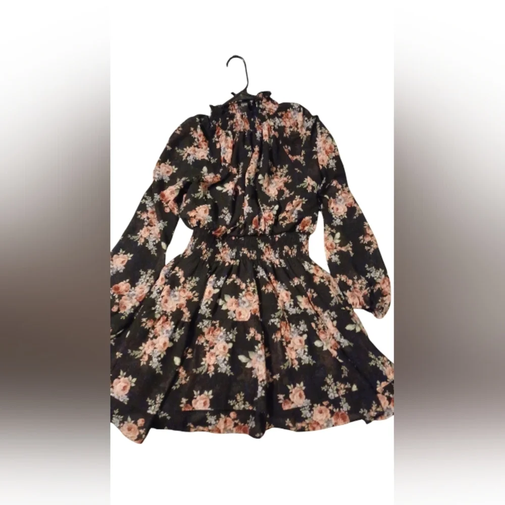 Forever 21 Floral Dress Size XL NWT - Picture 2 of 2